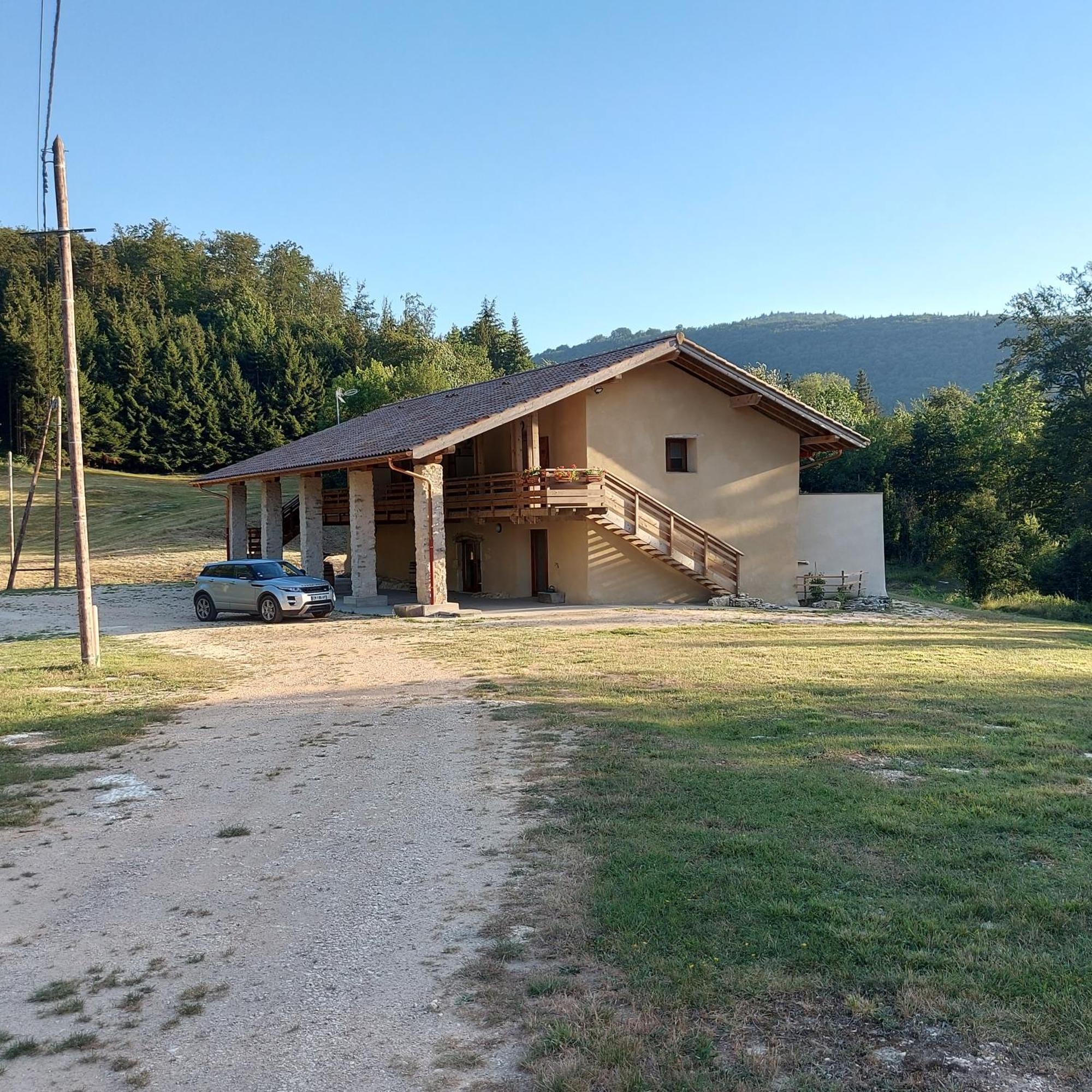 Gite De Dragoux Bouvante Bagian luar foto